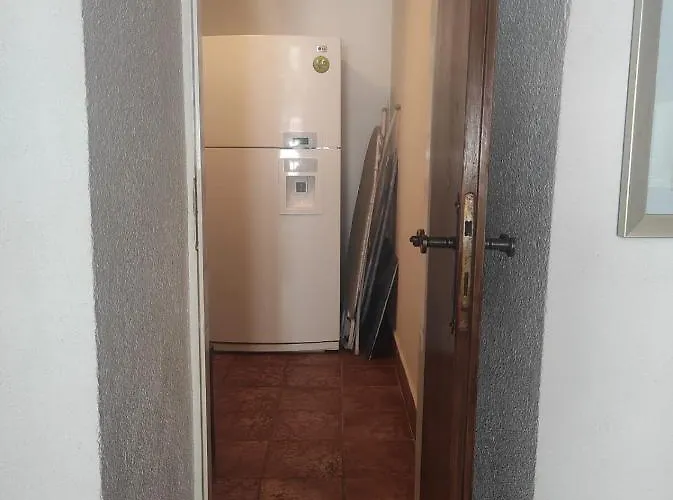 Дом отдыха House